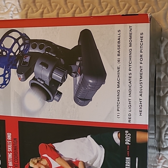 Franklin Electronic Baseball Pitching Machine - Picture 6 of 6